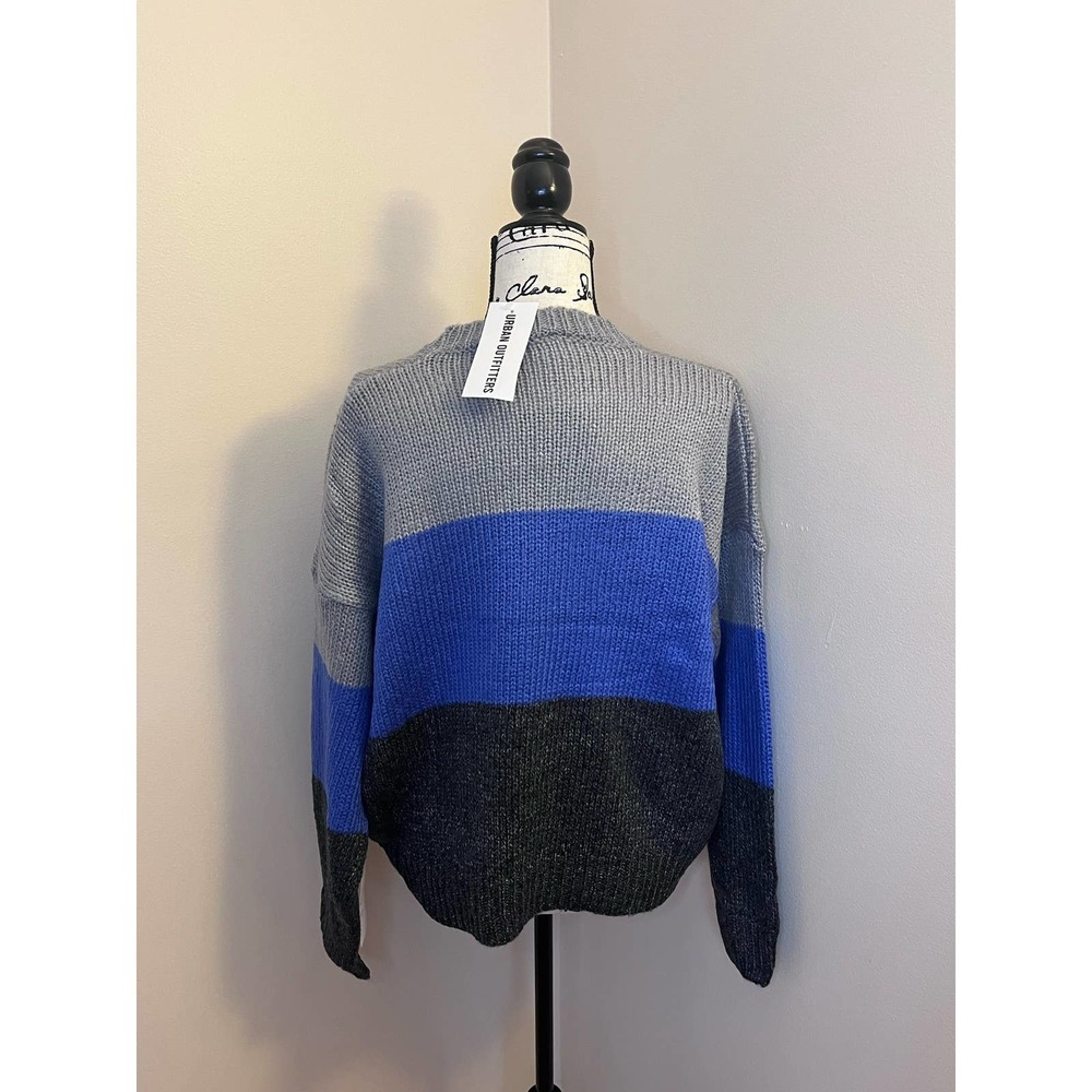 Urban Outfitter Lumiere Crewneck Color Block Sweater SZ Small and Large - Picture 4 of 14